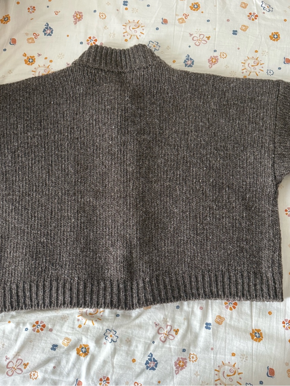 Babaa Cardigan No23 in Oak - Picture 4 of 6
